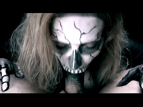 ❤️ Demon girl ngisep pitik jago karo dheweke ireng tutuk lan ngulu cum. Porno ing jv.qizpornolar.ru ❌️❤